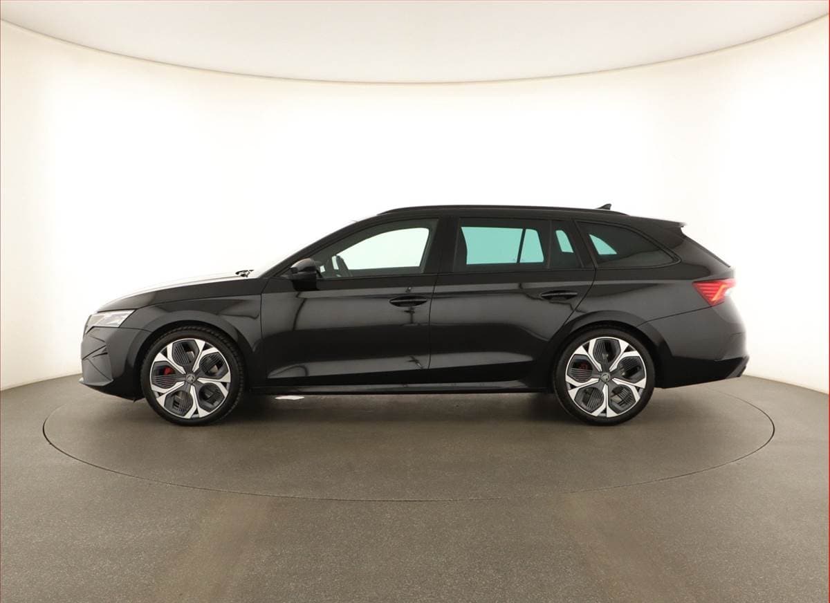 2025 Škoda OCTAVIA - 3