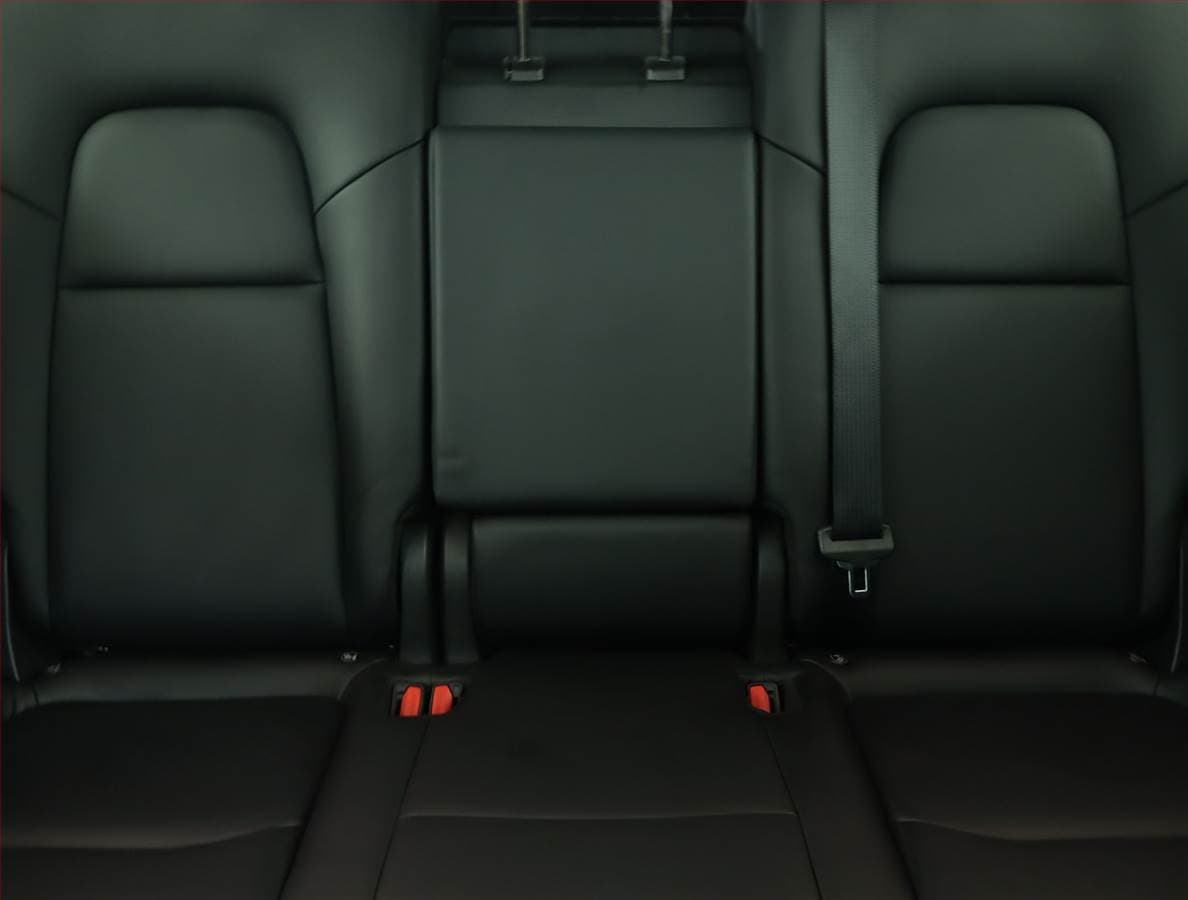 2023 Tesla MODEL Y - 10