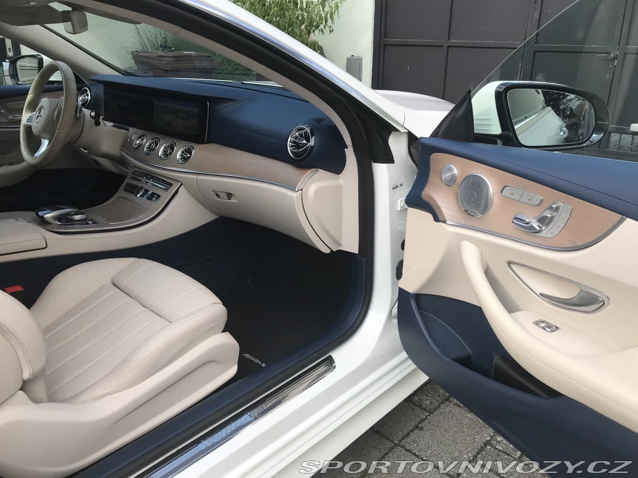 2017 Mercedes-Benz E-CLASS - 10