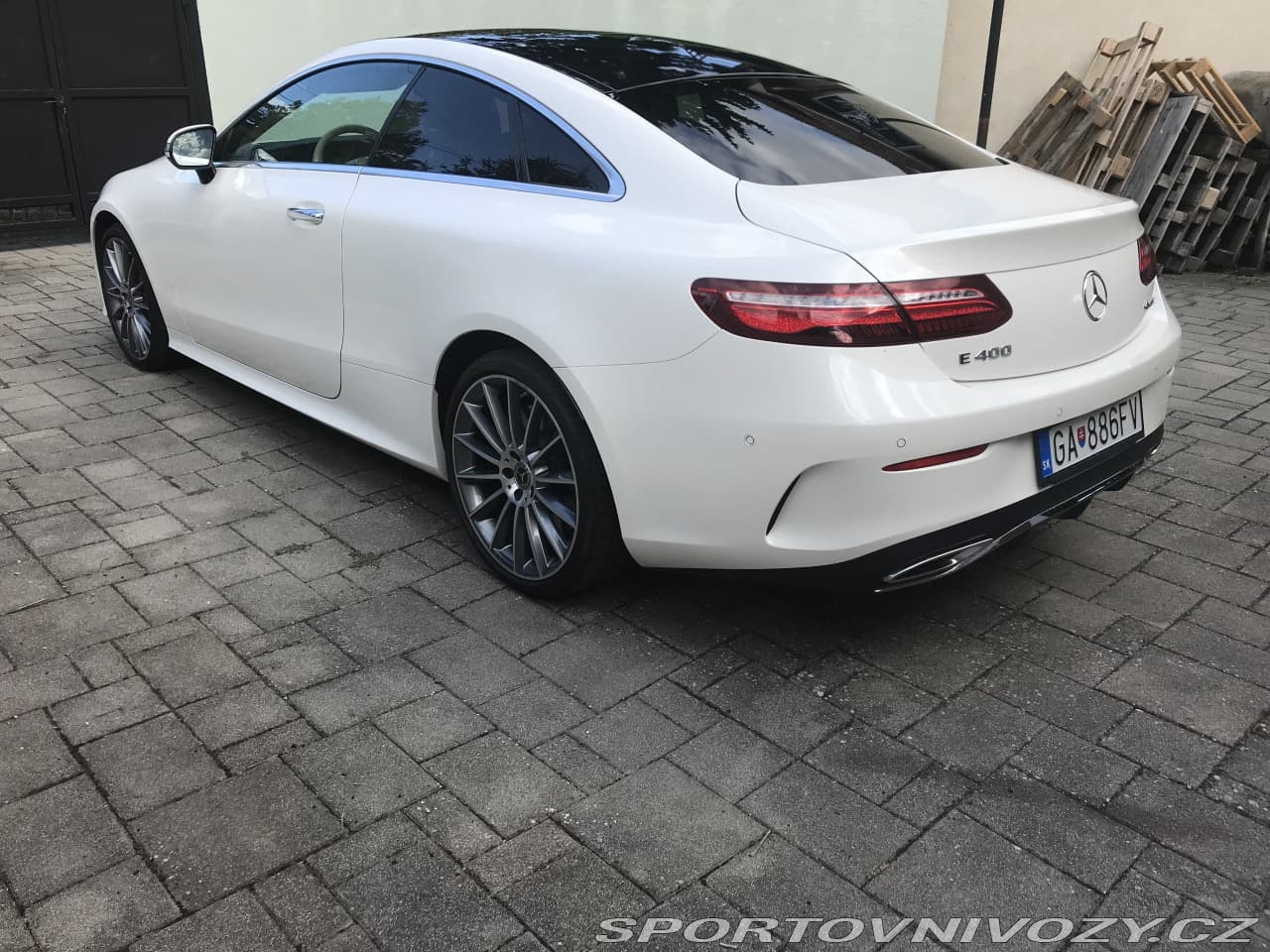 2017 Mercedes-Benz E-CLASS - 4