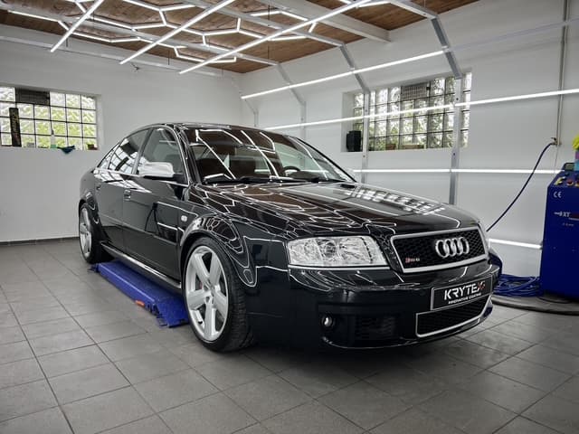 2003 Audi RS6 - 2