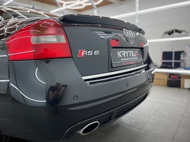 2003 Audi RS6 - 4