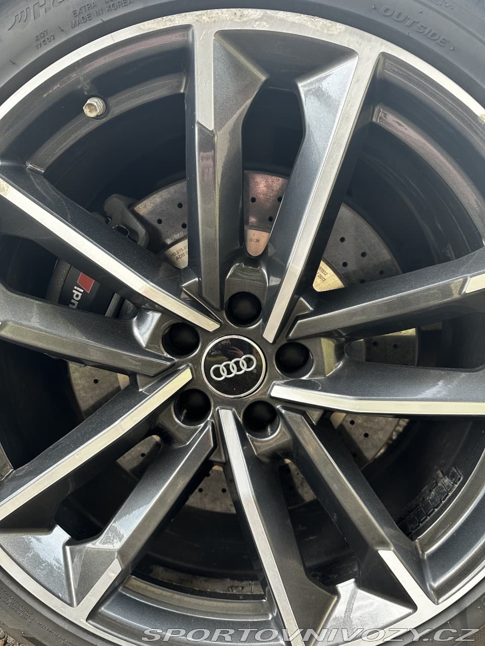 2017 Audi S8 - 12