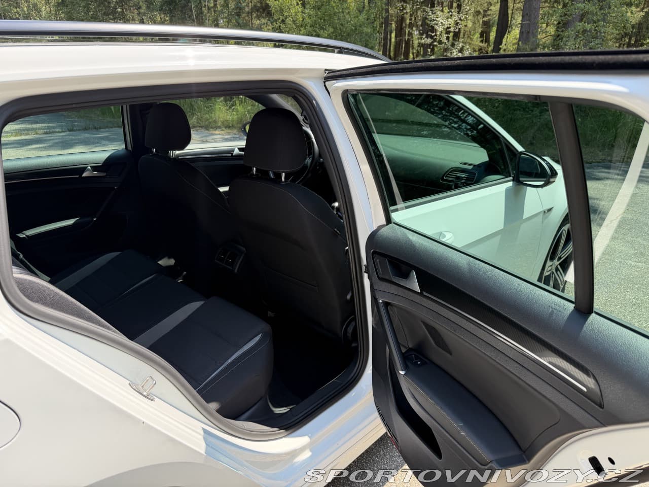 2016 Volkswagen GOLF - 20