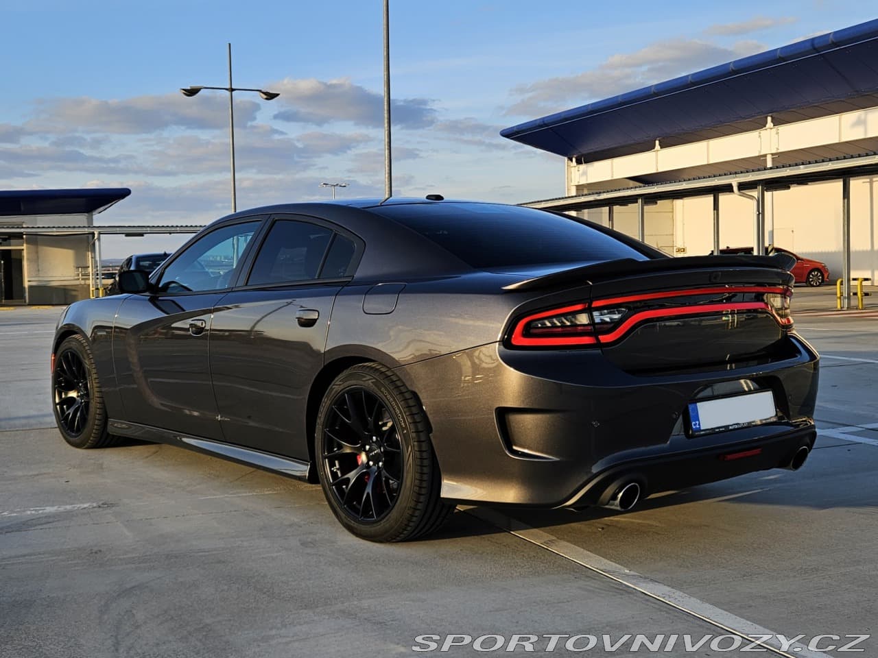 2016 Dodge CHARGER - 3