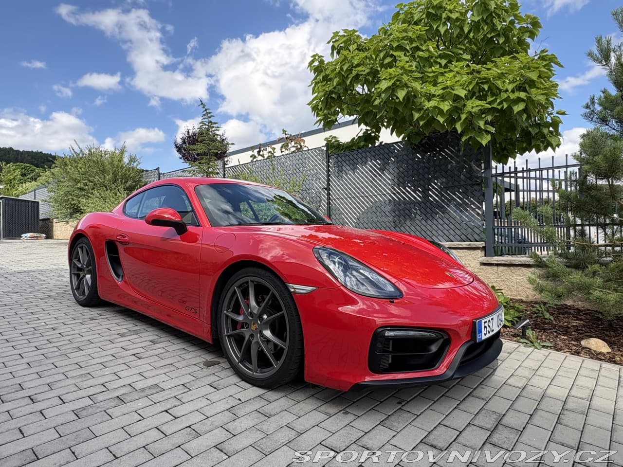 2016 Porsche CAYMAN