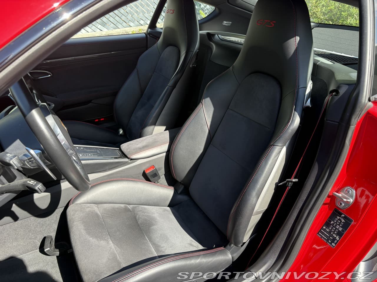 2016 Porsche CAYMAN - 10