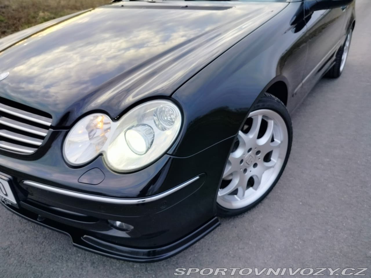 2003 Mercedes-Benz CLK - 11