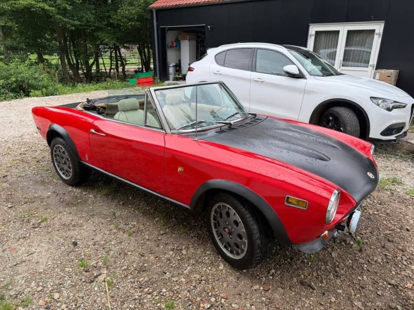 1976 Fiat 124 - 2