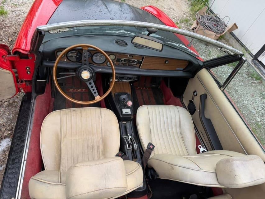 1976 Fiat 124 - 8