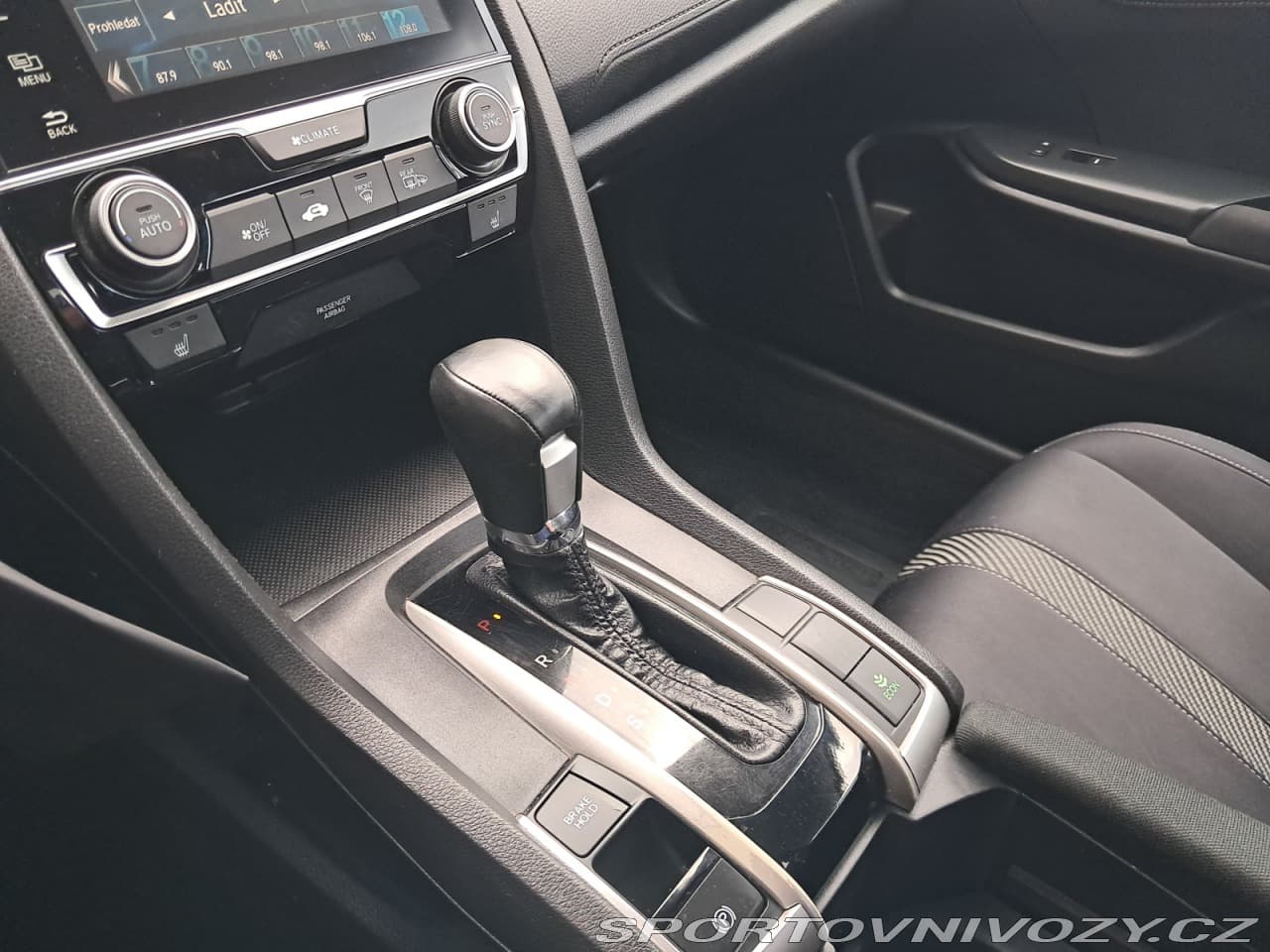 2019 Honda CIVIC - 16