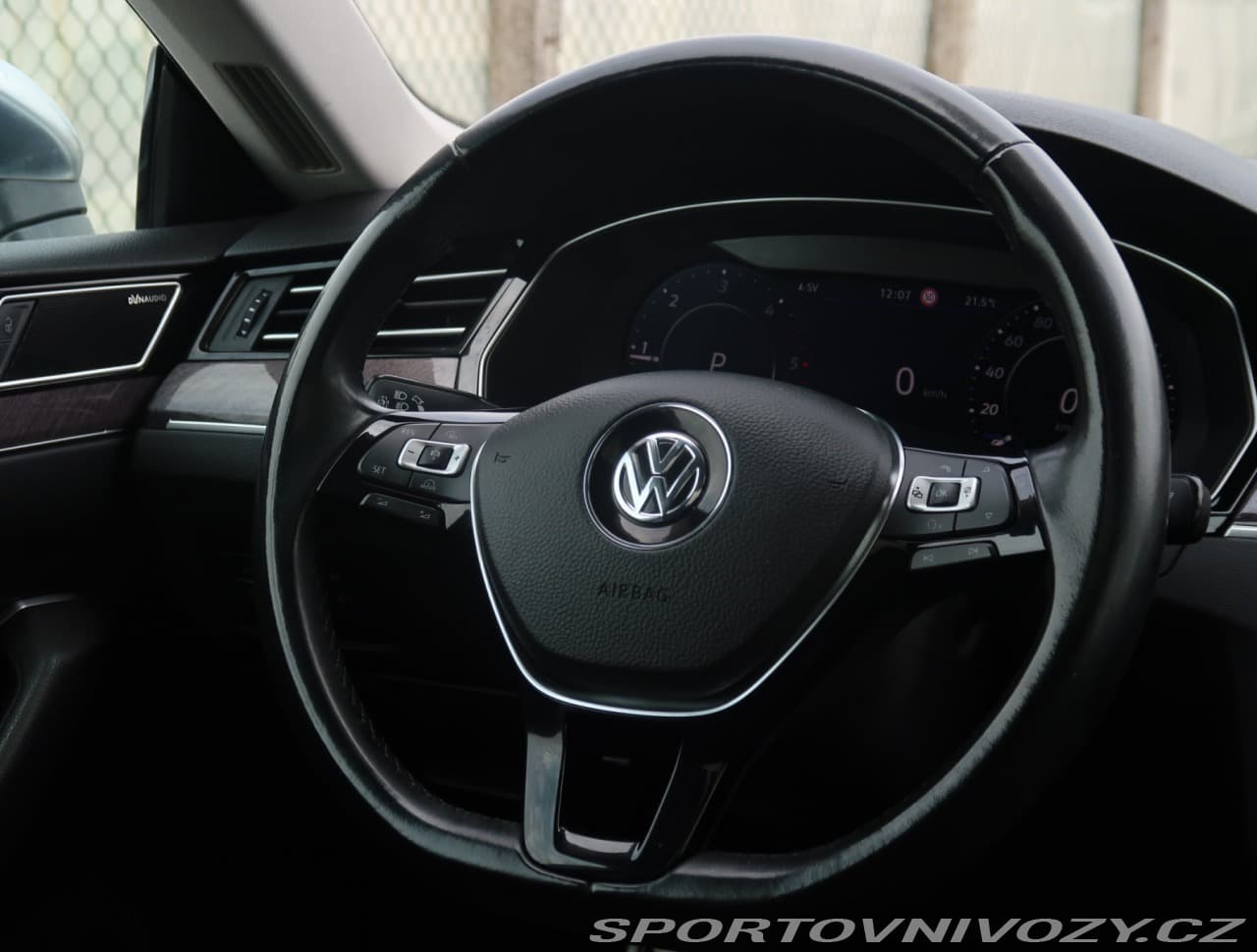 2017 Volkswagen ARTEON - 18