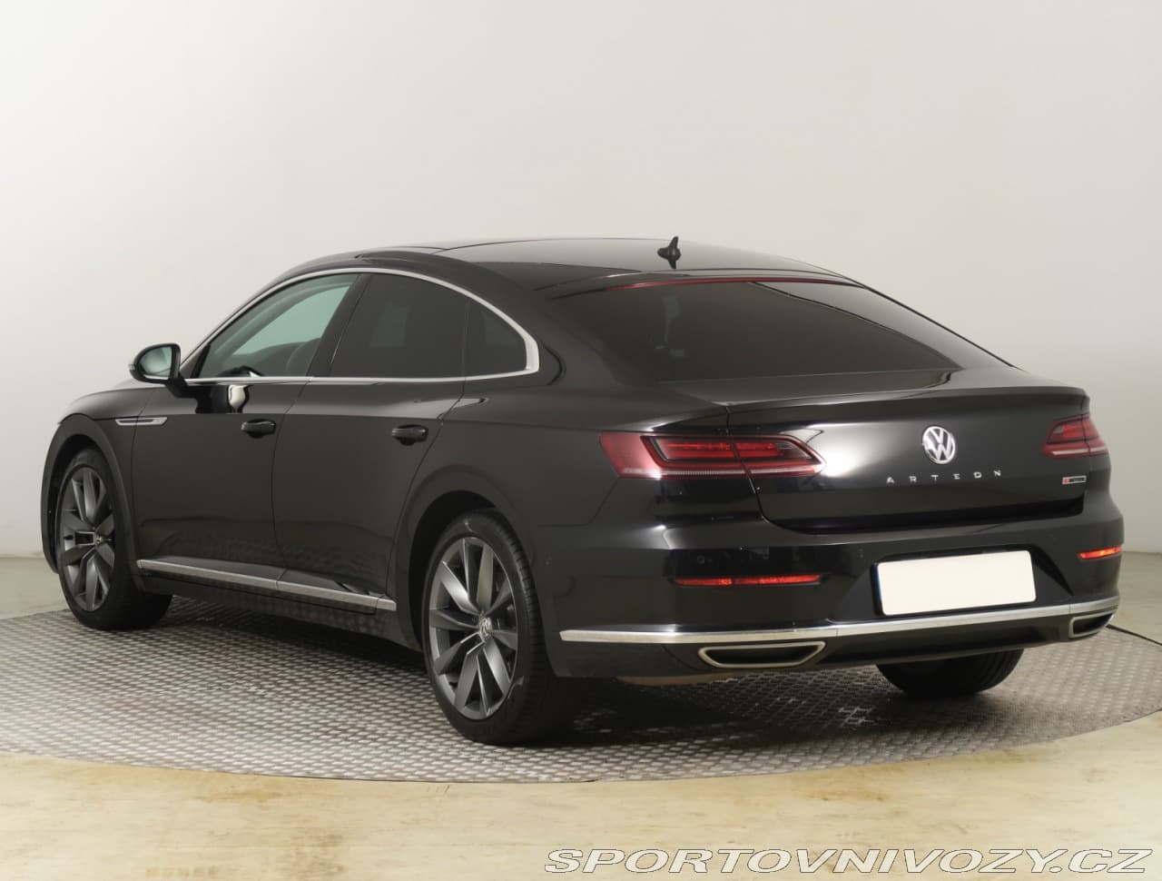 2017 Volkswagen ARTEON - 4