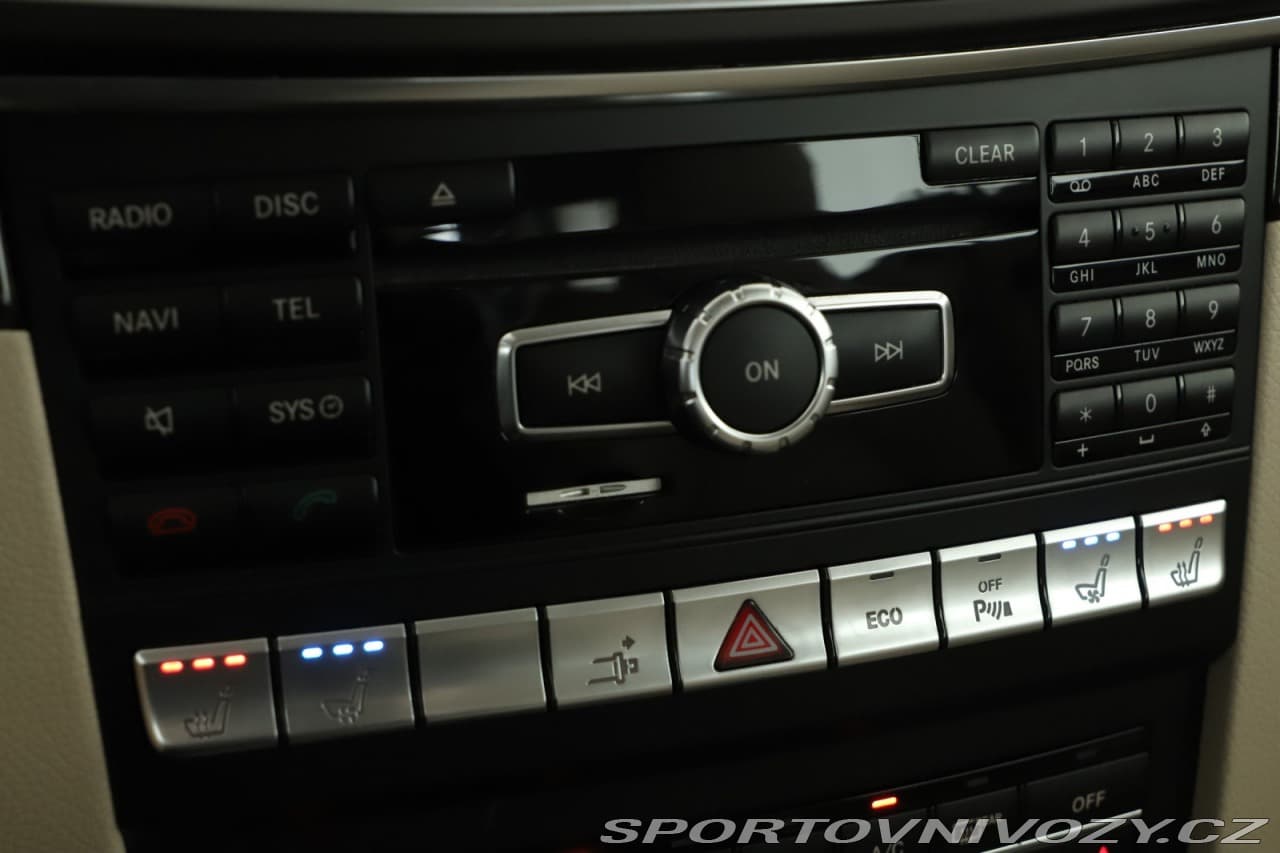 2013 Mercedes-Benz E-CLASS - 11