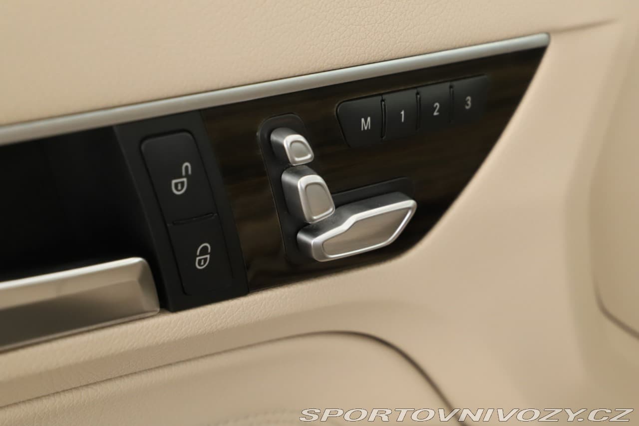 2013 Mercedes-Benz E-CLASS - 15