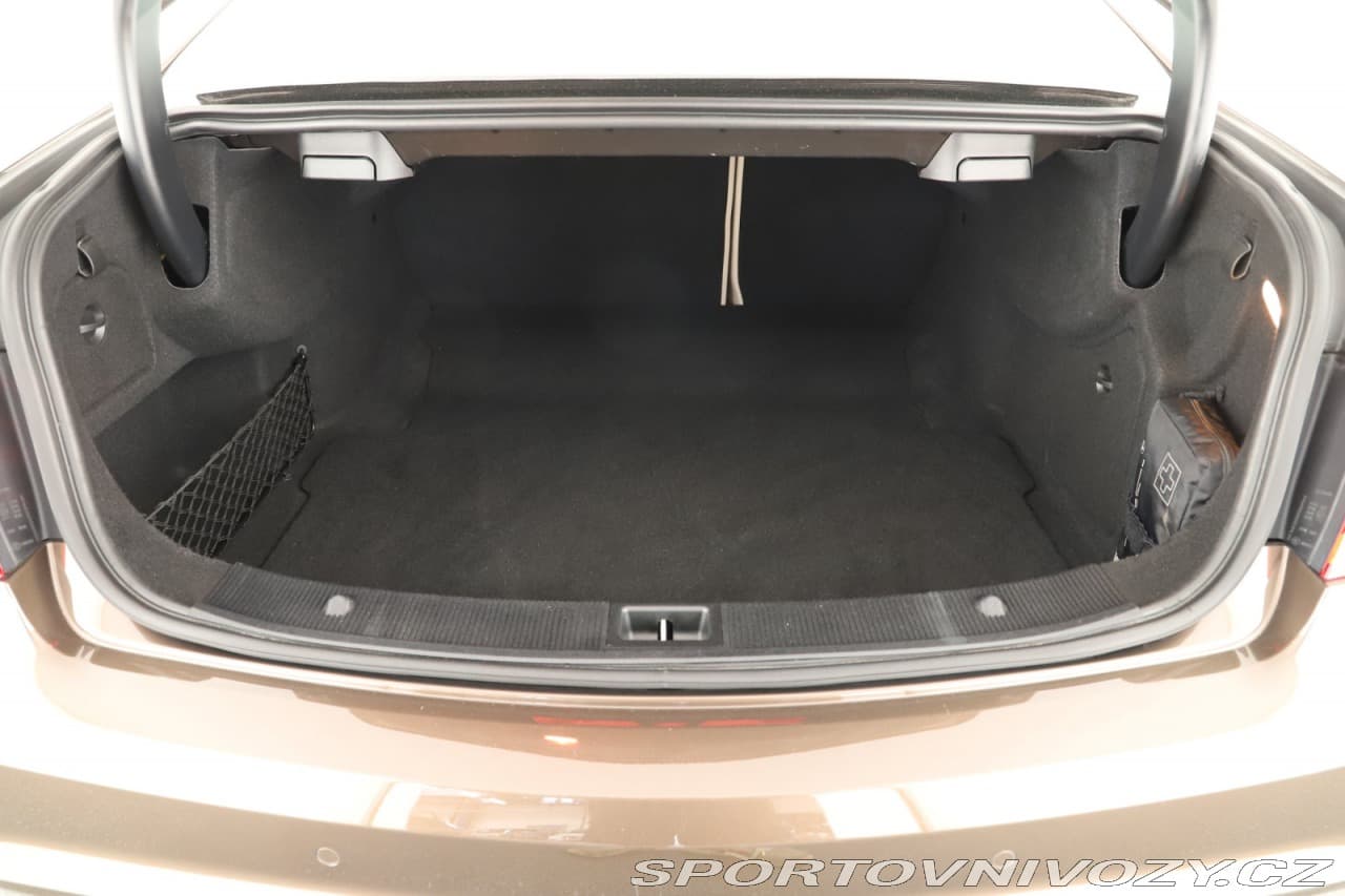 2013 Mercedes-Benz E-CLASS - 16