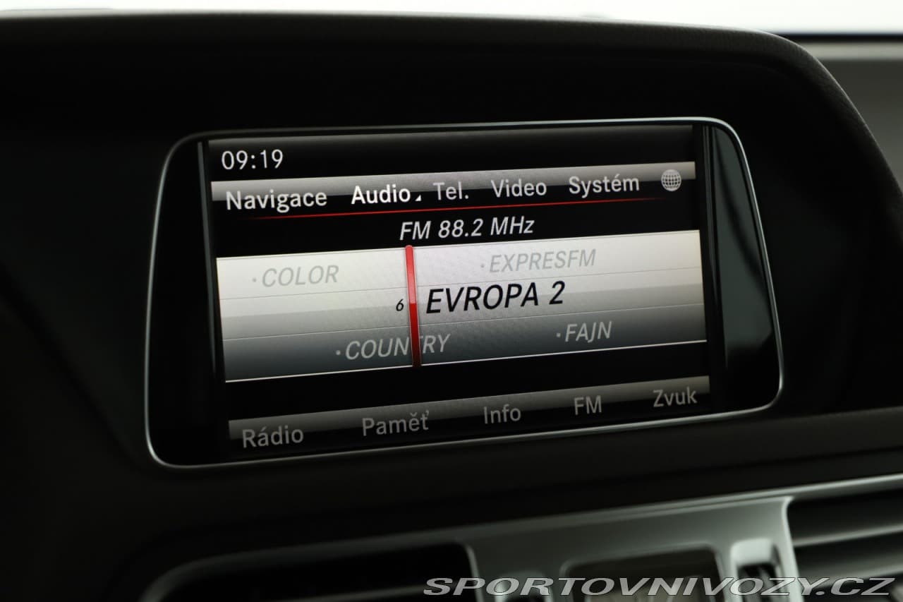 2013 Mercedes-Benz E-CLASS - 9