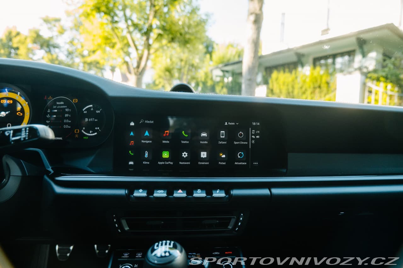 2023 Porsche 911 - 14
