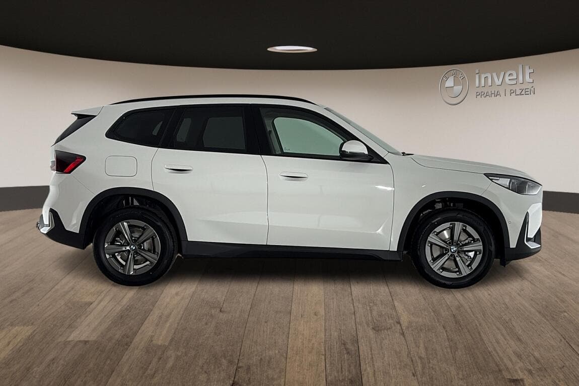 2025 BMW X1 - 2