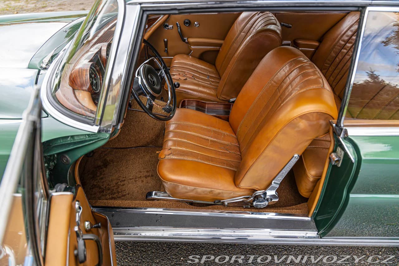 1967 Mercedes-Benz E-CLASS - 17