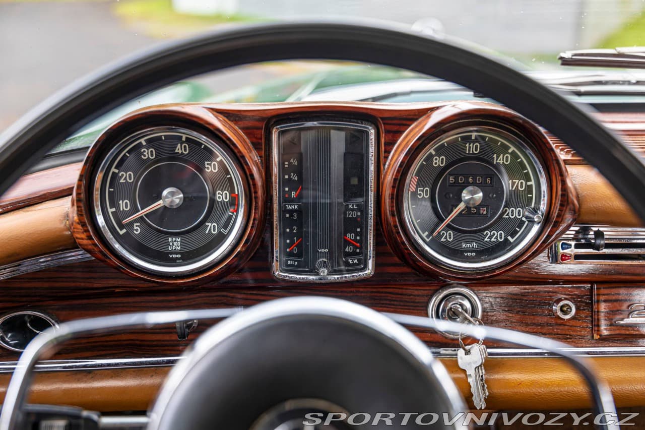 1967 Mercedes-Benz E-CLASS - 20