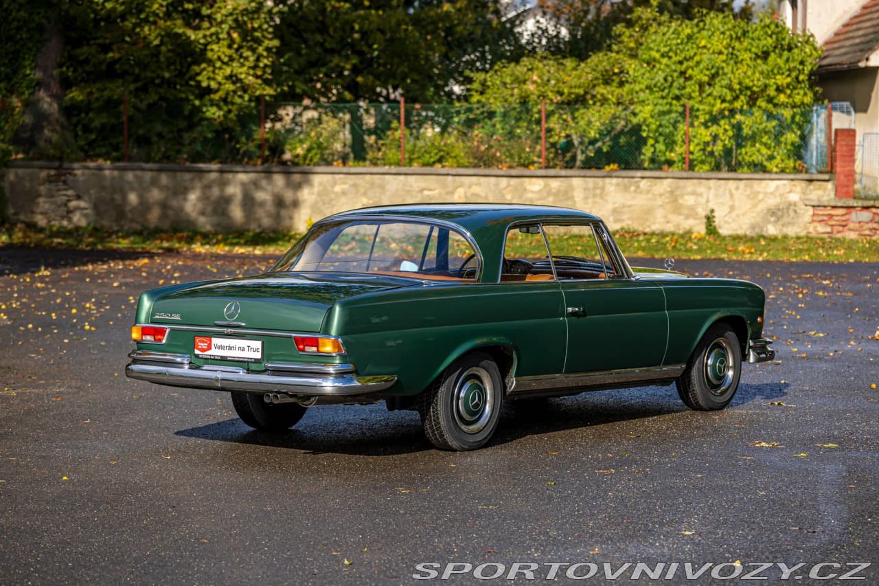 1967 Mercedes-Benz E-CLASS - 3