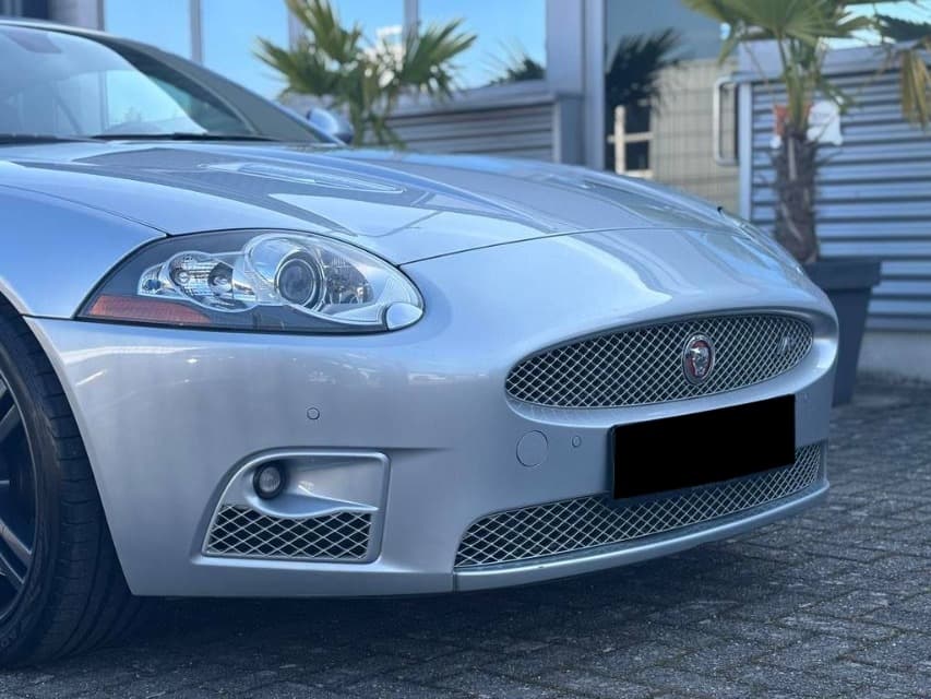 2006 Jaguar XK - 7
