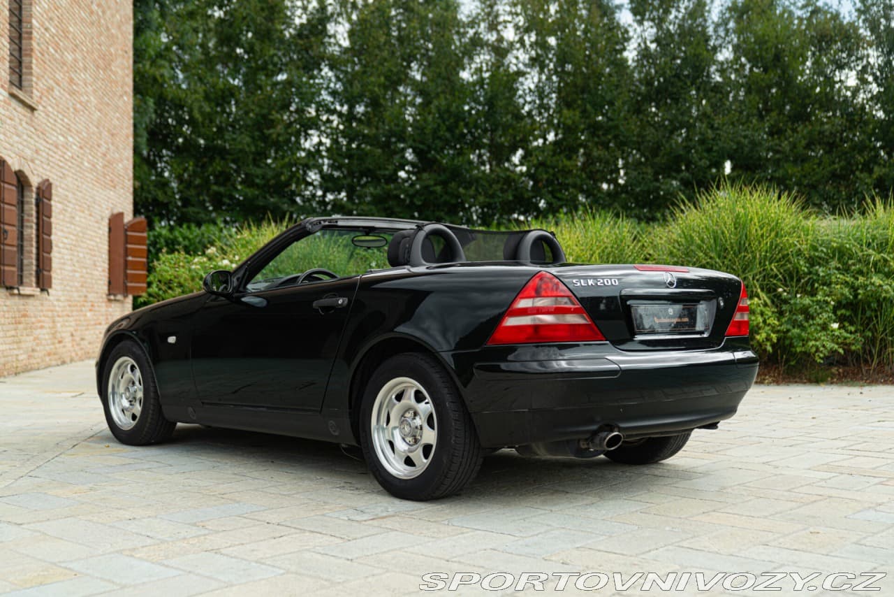 1998 Mercedes-Benz SLK - 8
