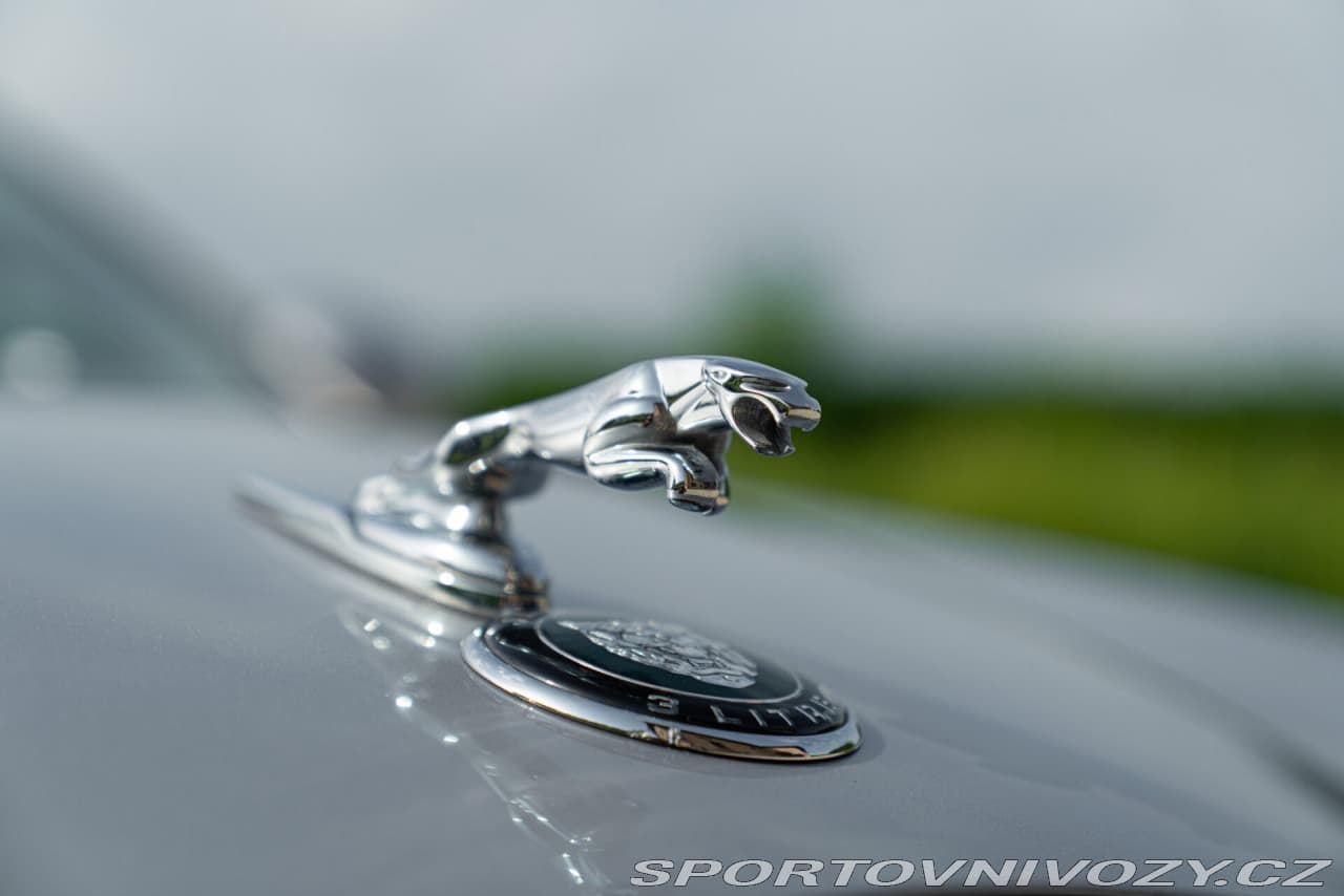 2004 Jaguar S-TYPE - 10