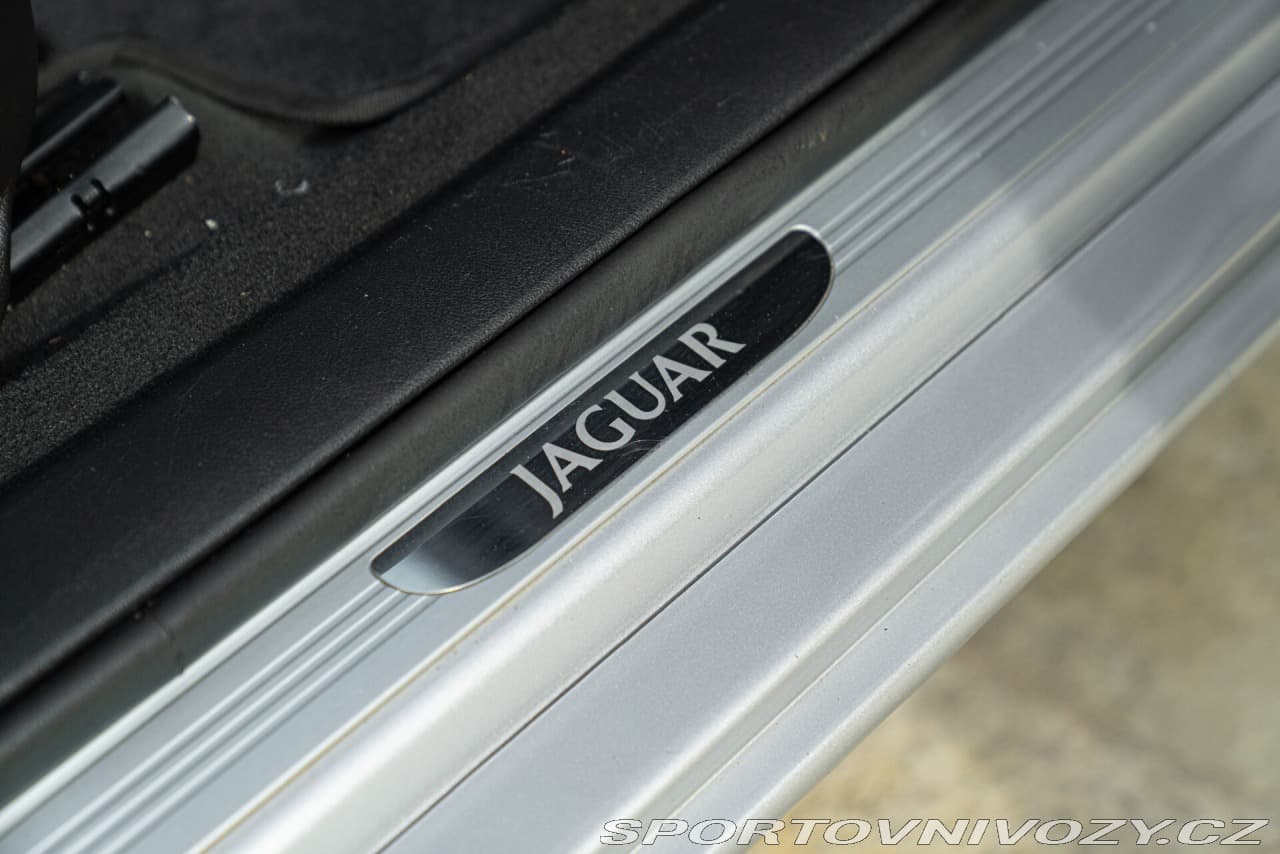 2004 Jaguar S-TYPE - 20