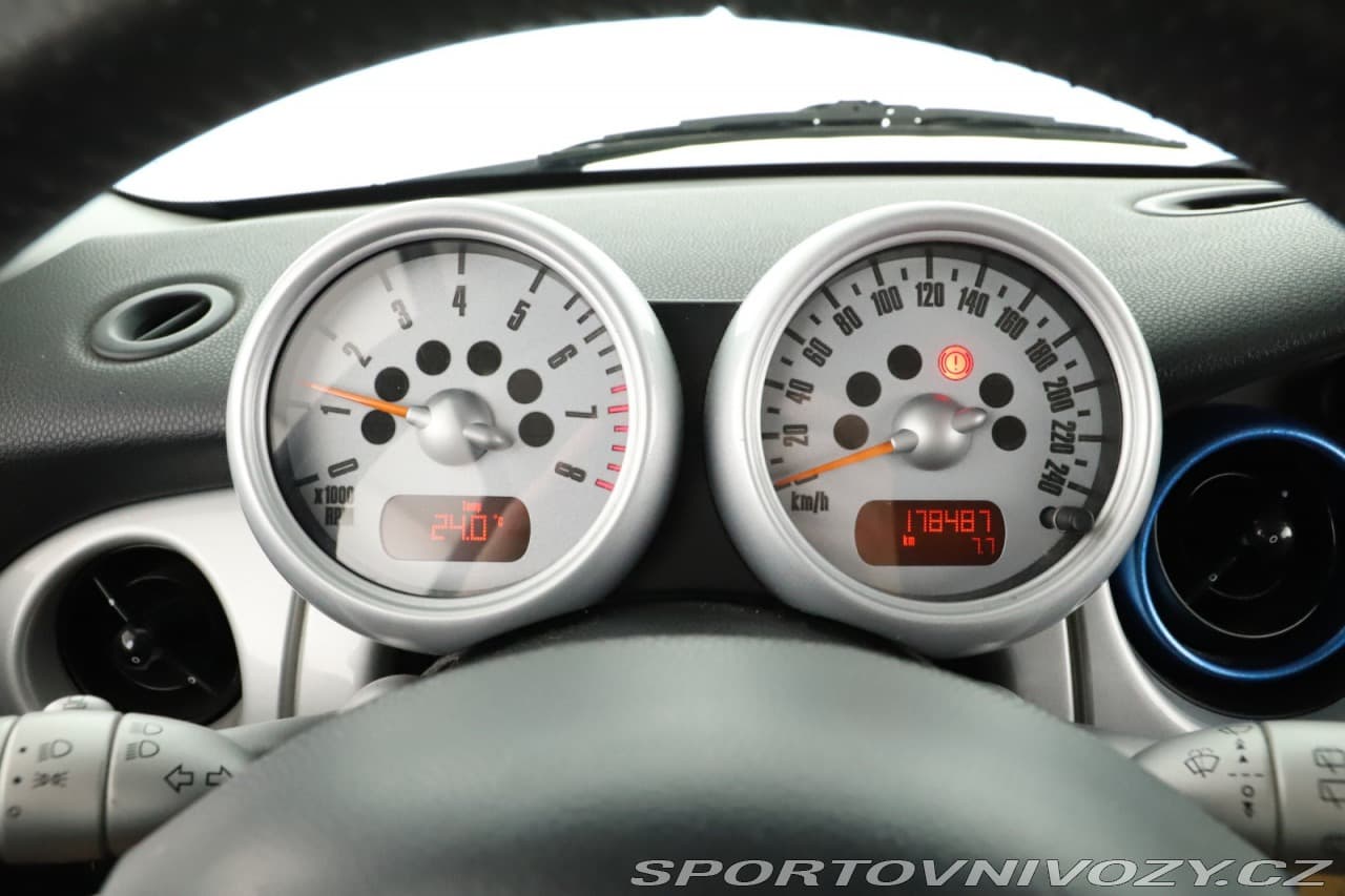 2004 Mini COOPER - 11