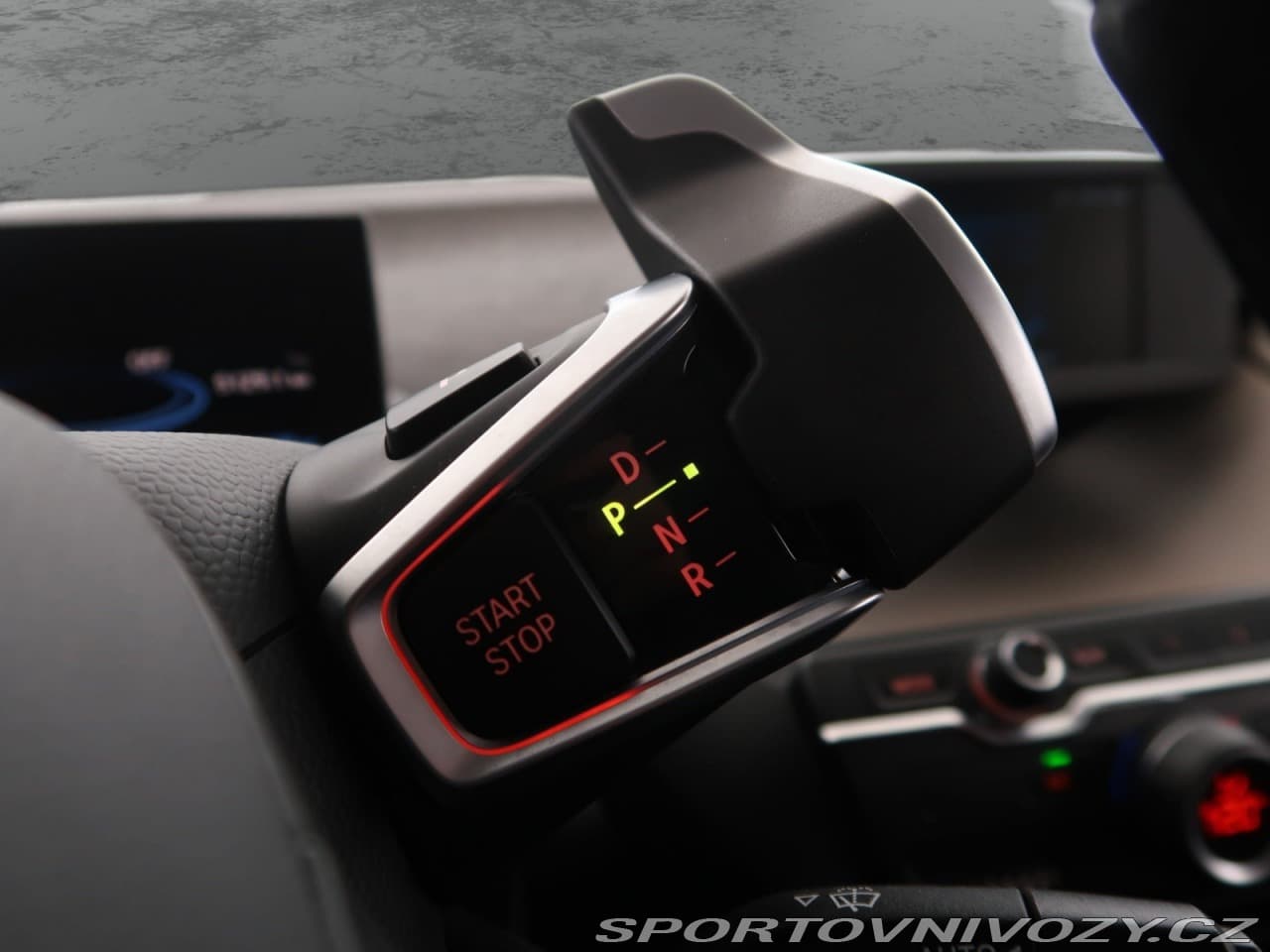 2020 BMW i3 - 13