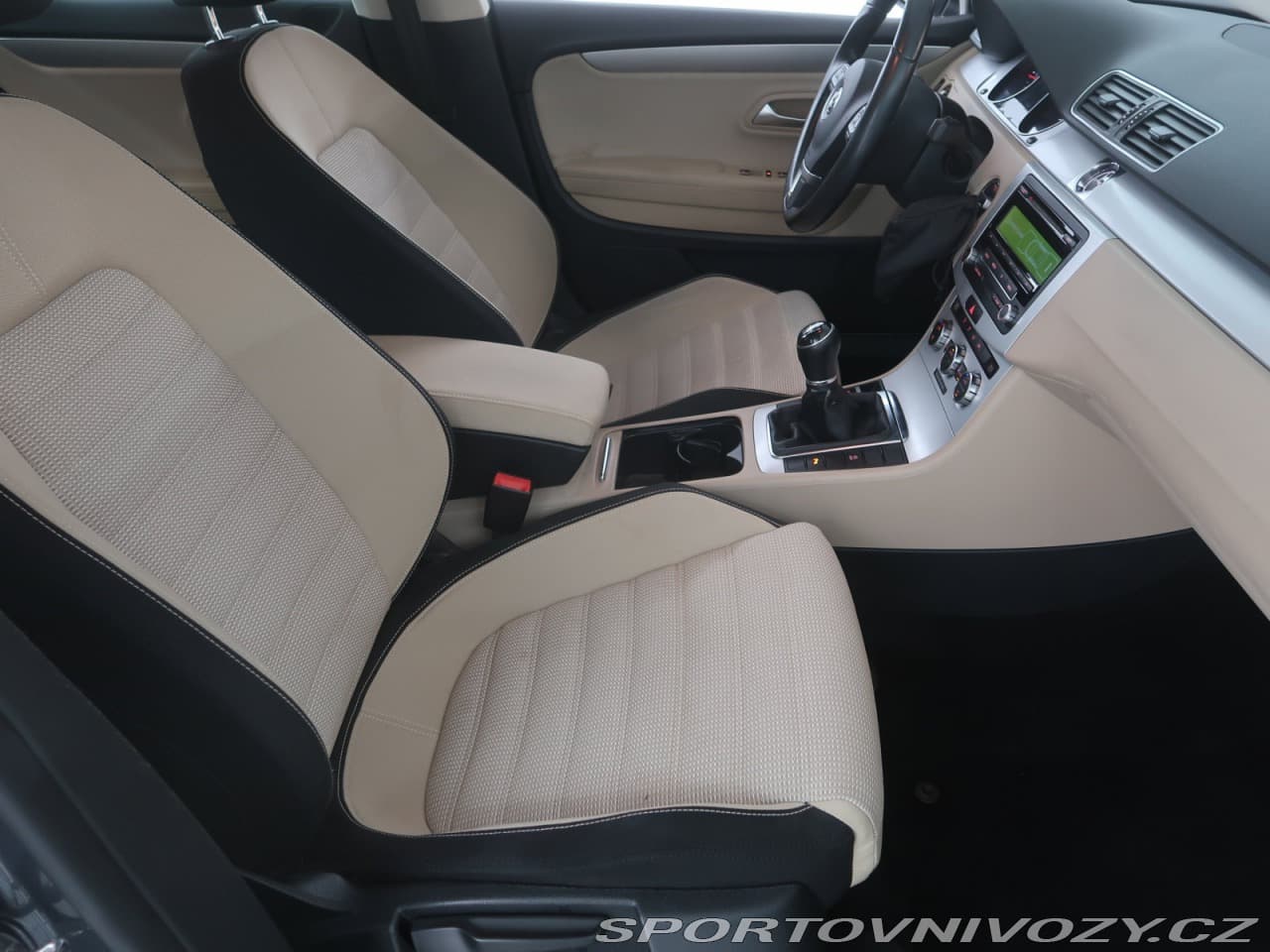 2013 Volkswagen CC - 9