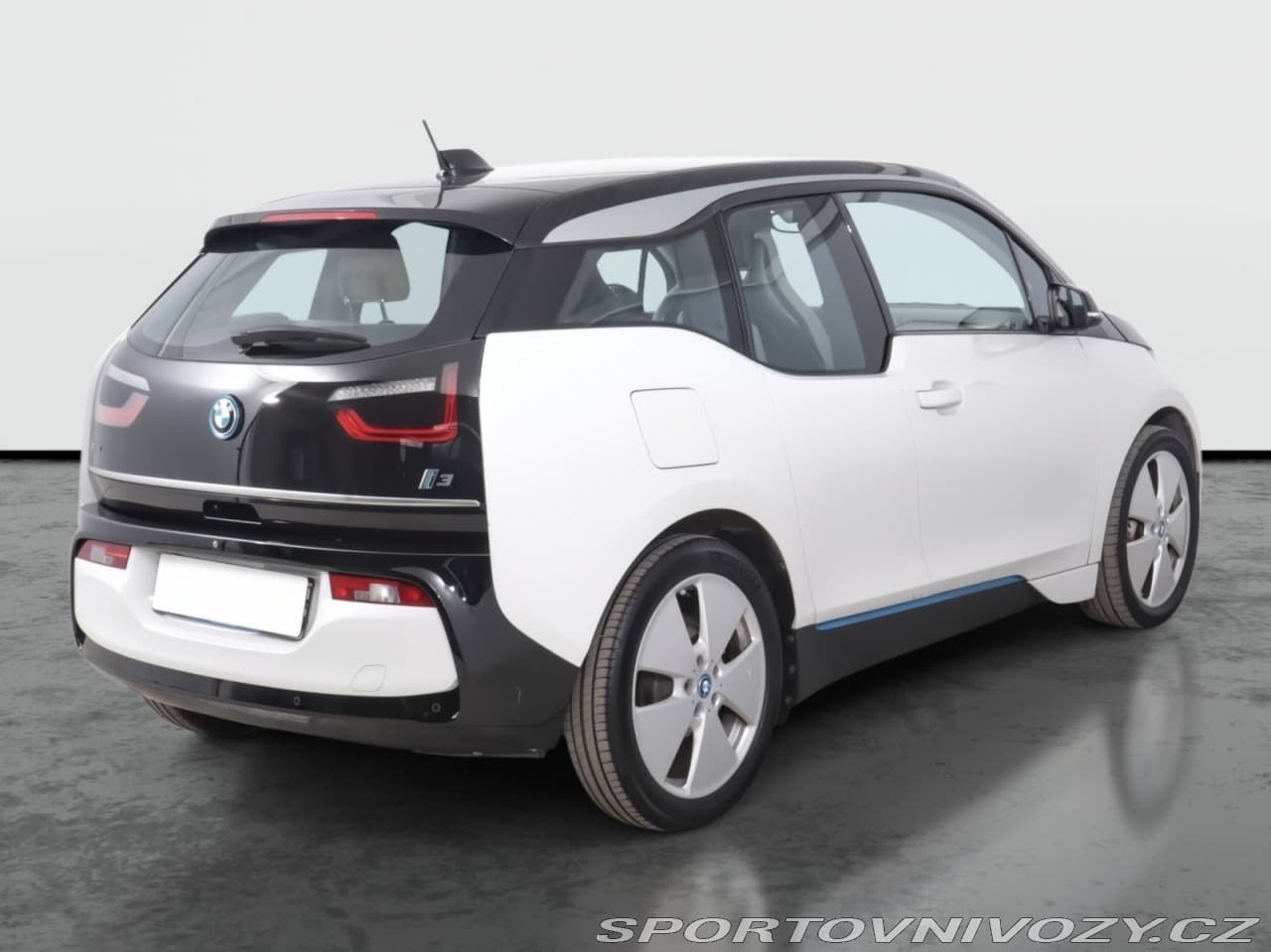 2019 BMW i3 - 5
