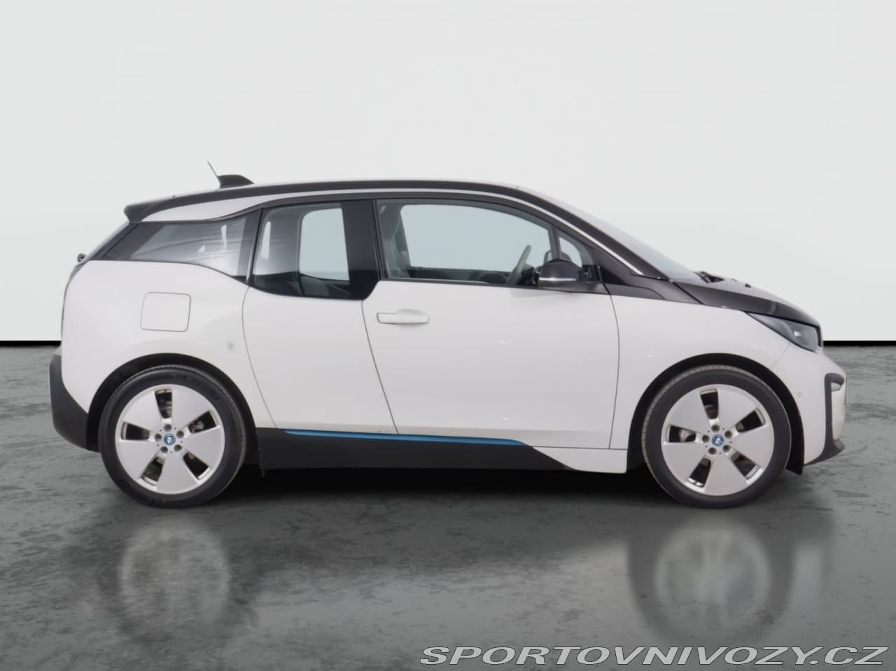 2019 BMW i3 - 6