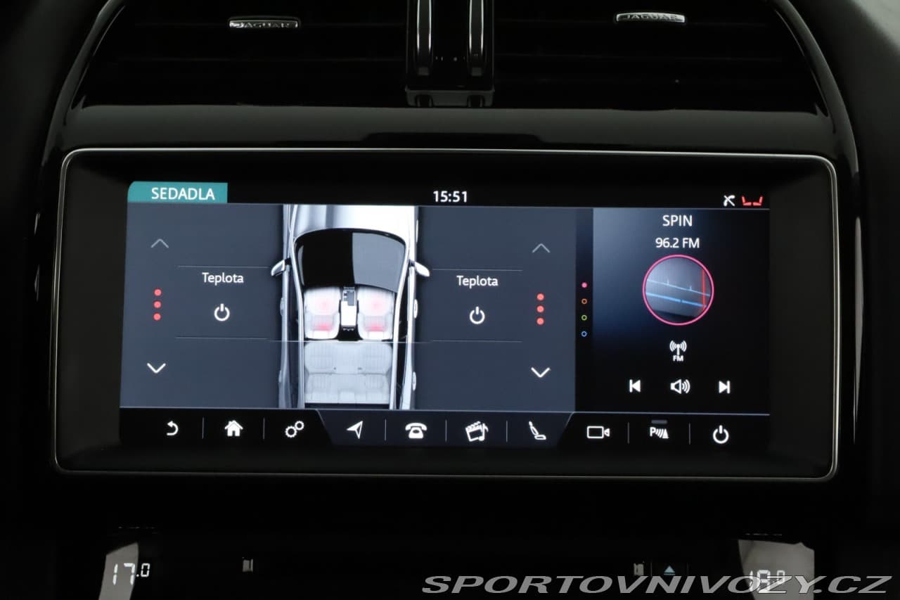 2018 Jaguar F-PACE - 19