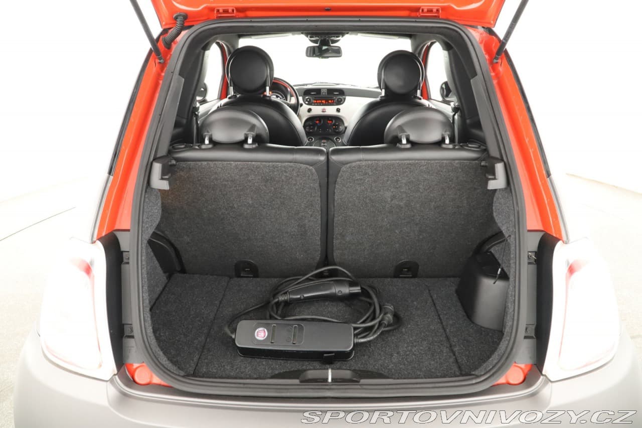 2015 Fiat 500 - 12