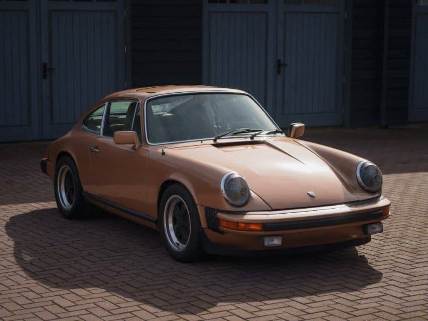 1976 Porsche 911 - 4