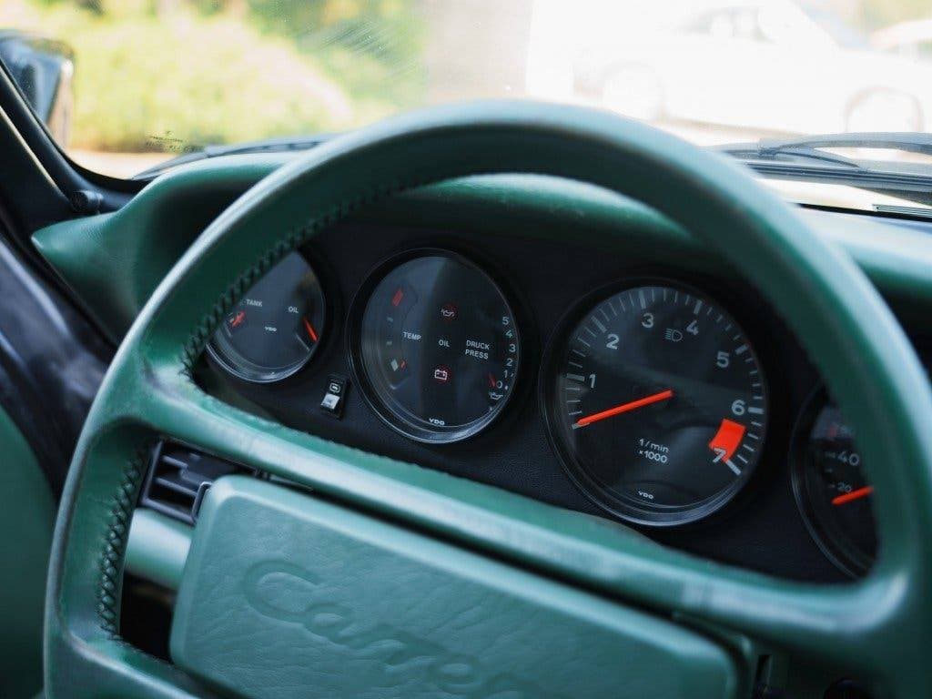 1988 Porsche 911 - 10