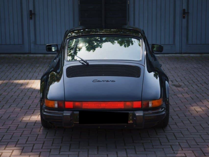 1988 Porsche 911 - 20