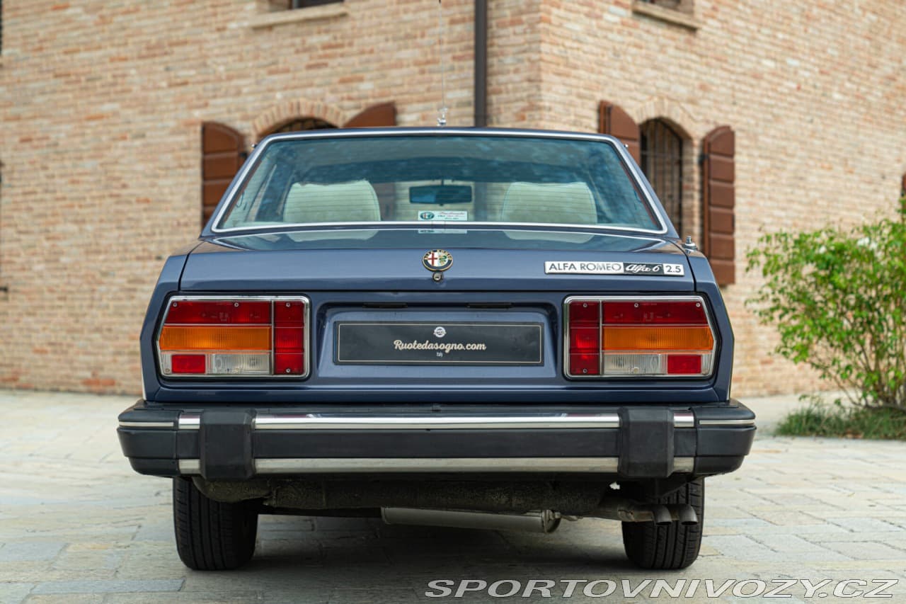 1979 Alfa Romeo OSTATNÍ - 8
