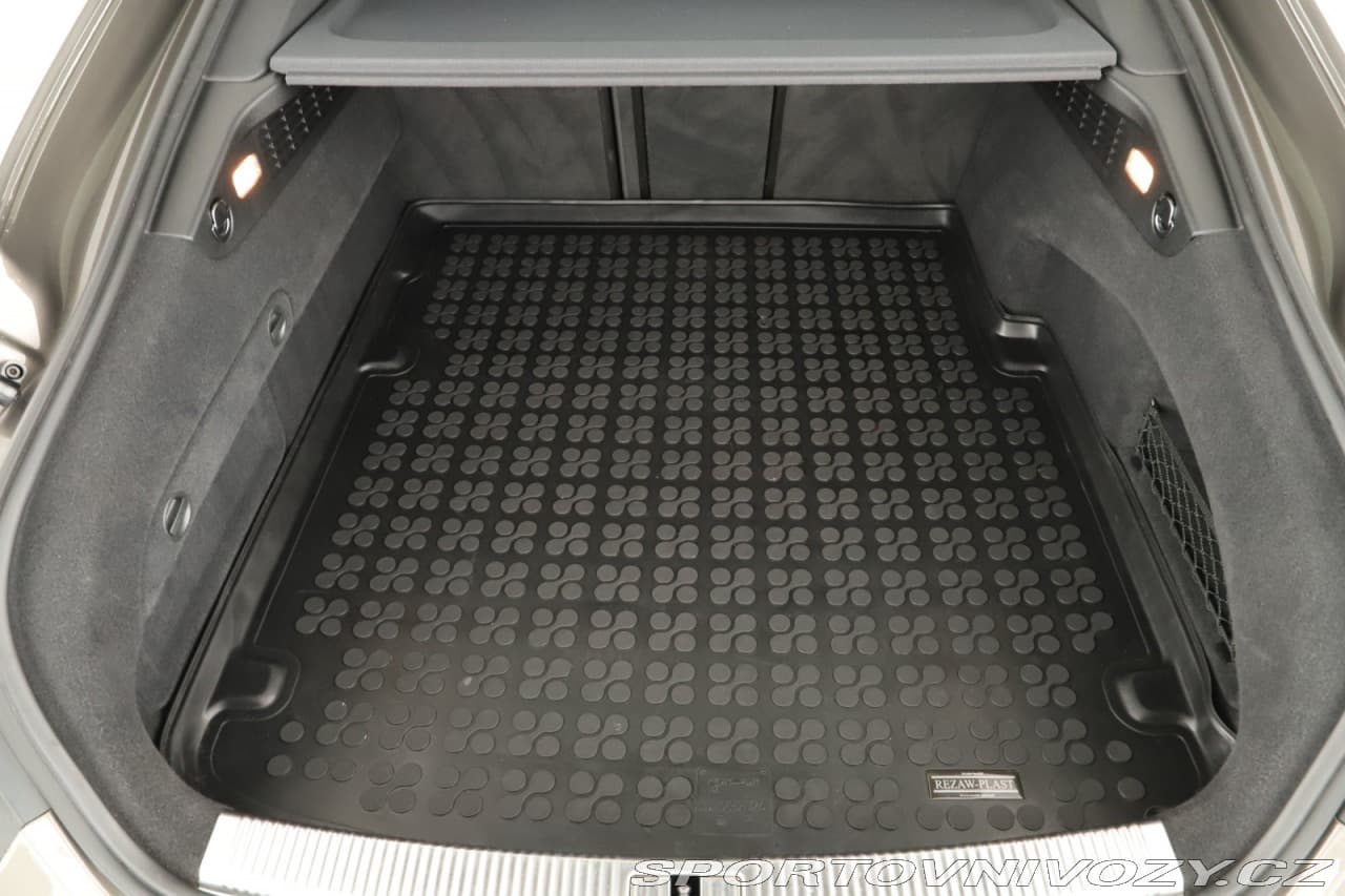 2011 Audi A7 - 11