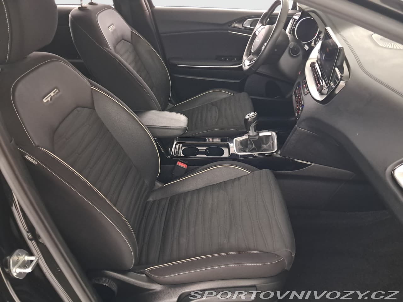 2021 Kia PROCEED - 9