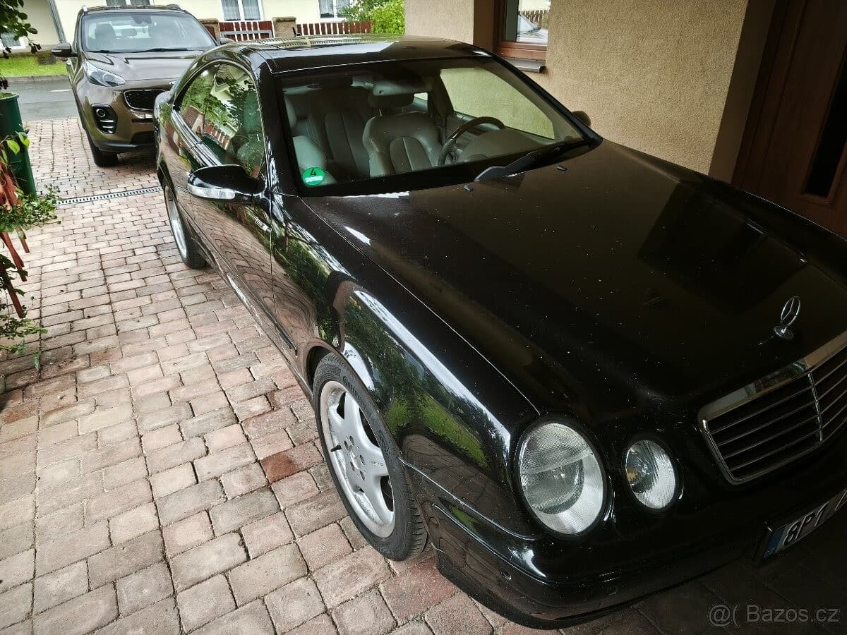 2000 Mercedes-Benz CLK - 3