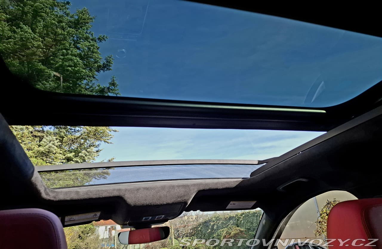 2019 Jaguar F-PACE - 14