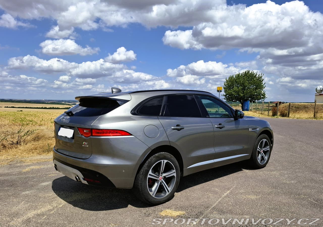 2019 Jaguar F-PACE - 4