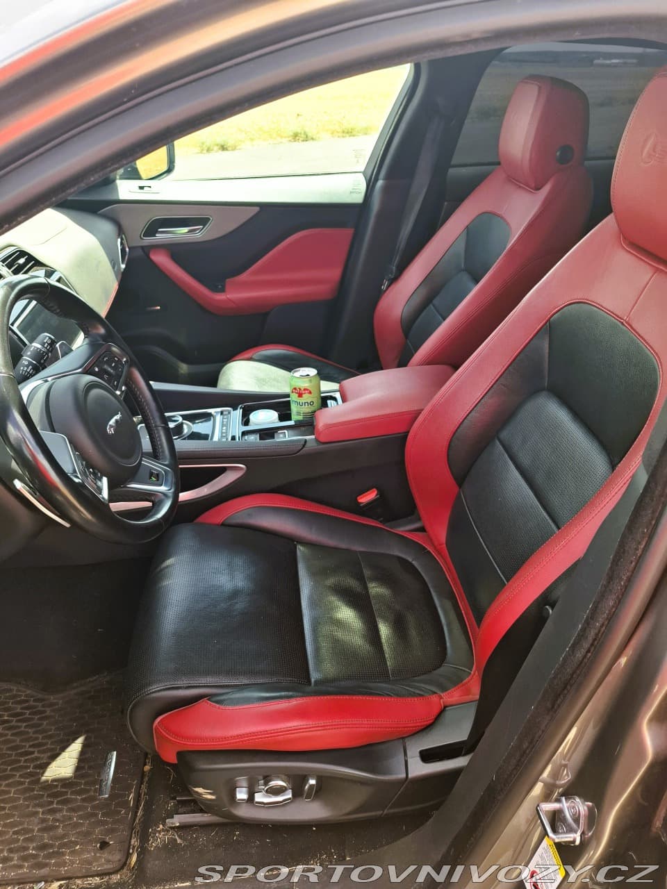 2019 Jaguar F-PACE - 8