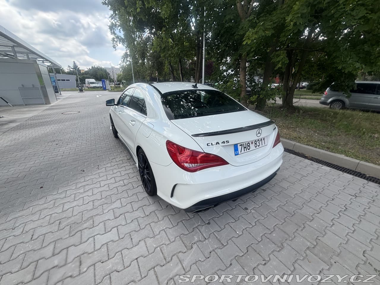 2015 Mercedes-Benz CLA - 13