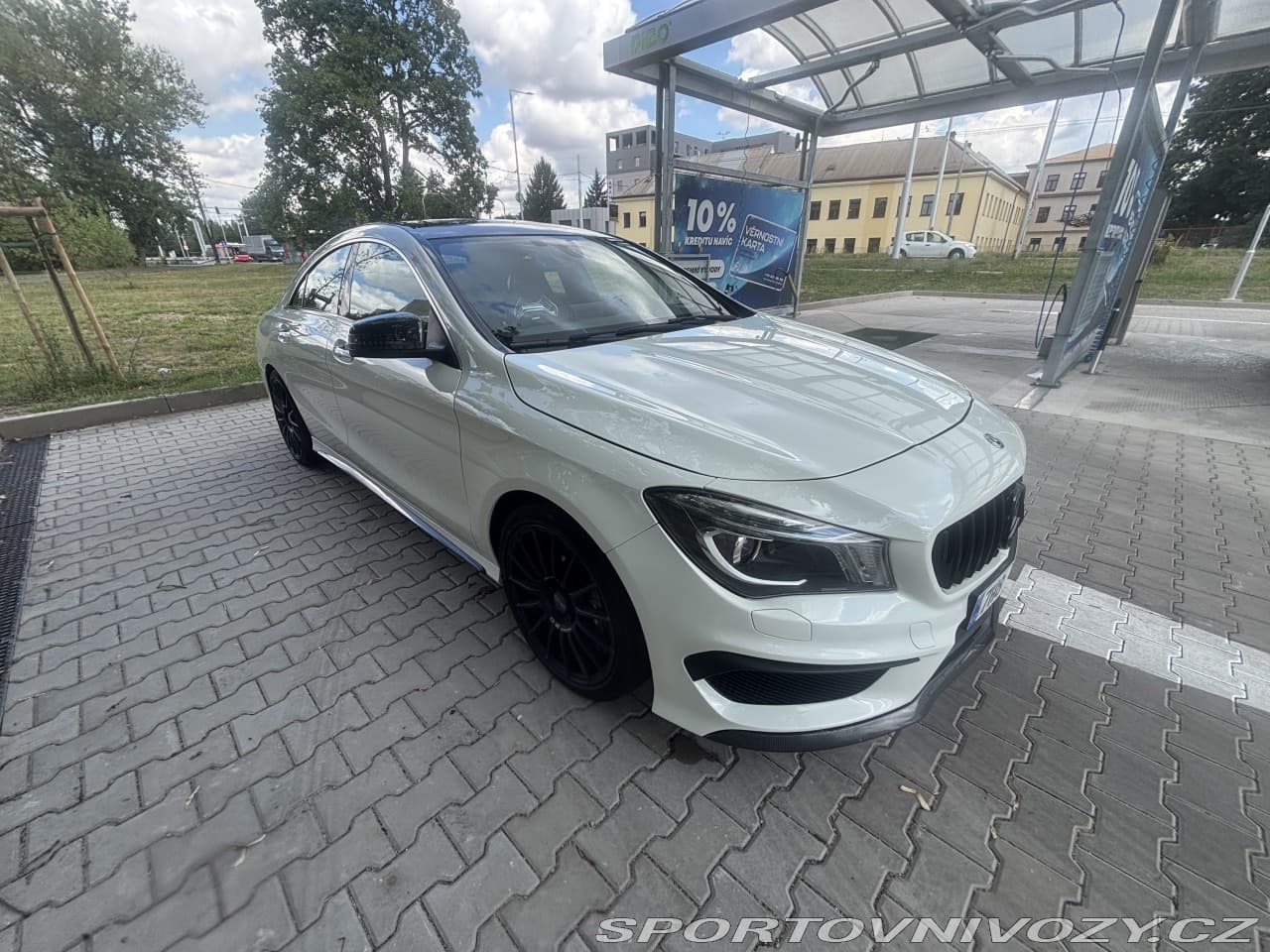 2015 Mercedes-Benz CLA - 16