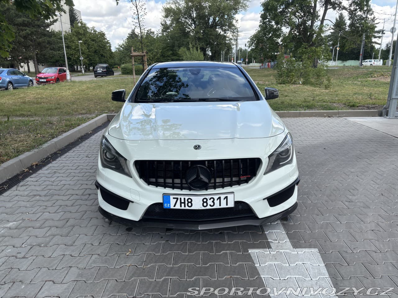 2015 Mercedes-Benz CLA - 18